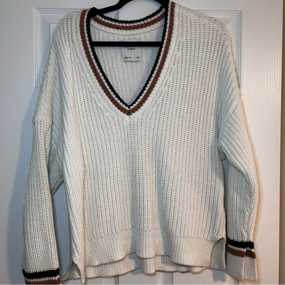 Abercrombie + Fitch v-neck sweater